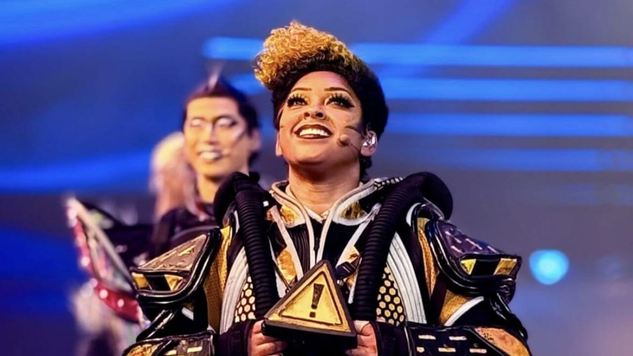 Nicole Lewis on stage in Starlight Express